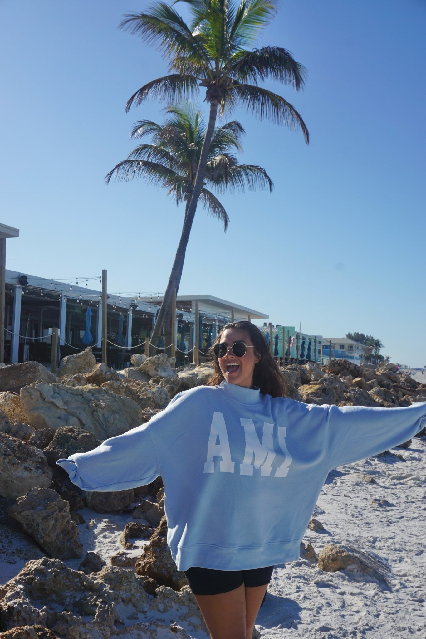 LEAGUE AMI LIGHT BLUE MOCK NECK 2272770 – Beachside Gift Shop